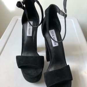 Steve Madden Black Gonzo Heels Size 6.5